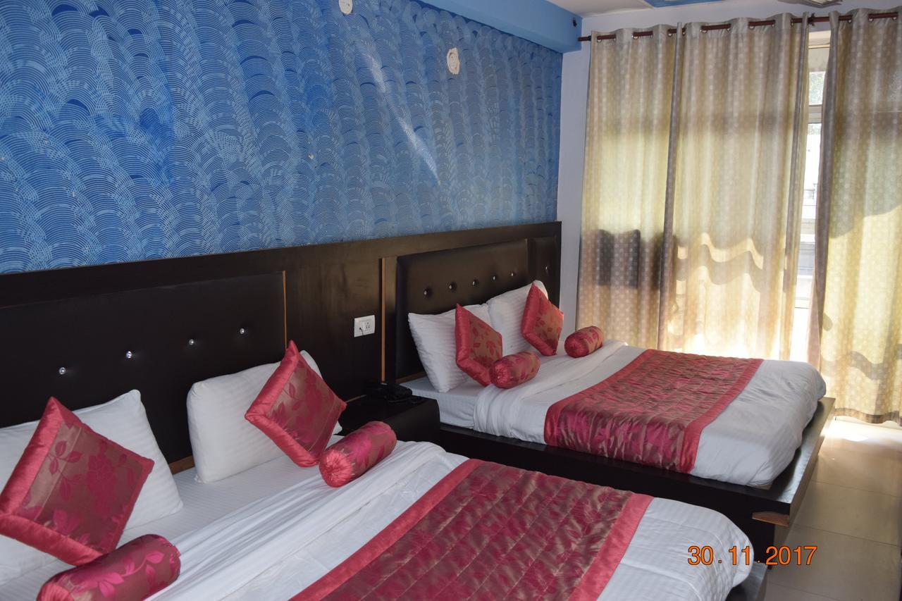 Hotel Trishul Харидвар Экстерьер фото
