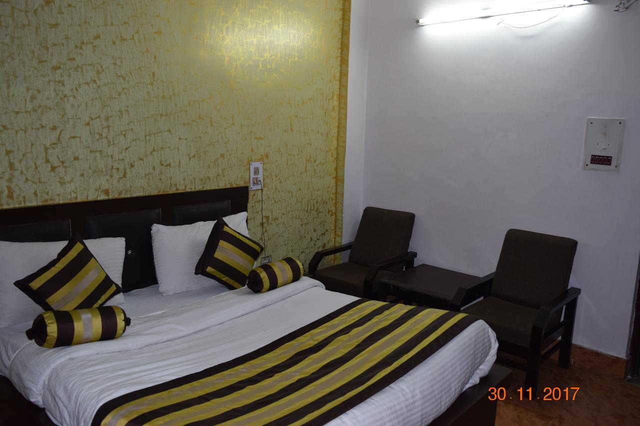 Hotel Trishul Харидвар Экстерьер фото